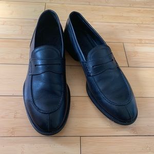 ARMANI COLLEZIONI Black Loafers